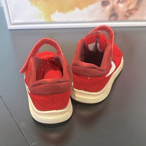 Nike Sneakers - Picture 4 of 5